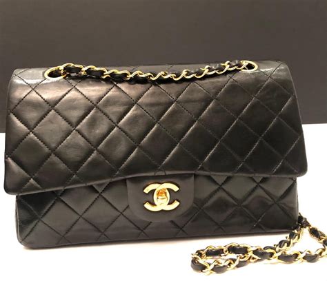 vintage chanel 2.55 classic flap bag|chanel 2.55 original.